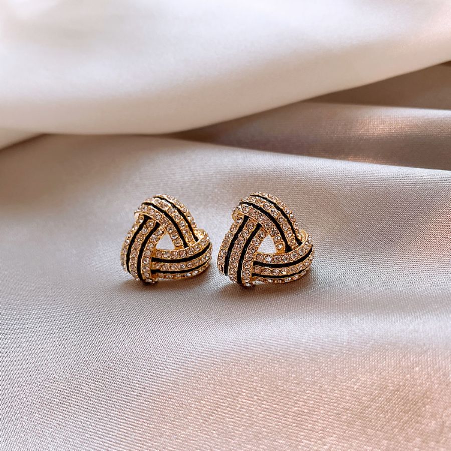 Triangle Shape Earrings- SavanaZon