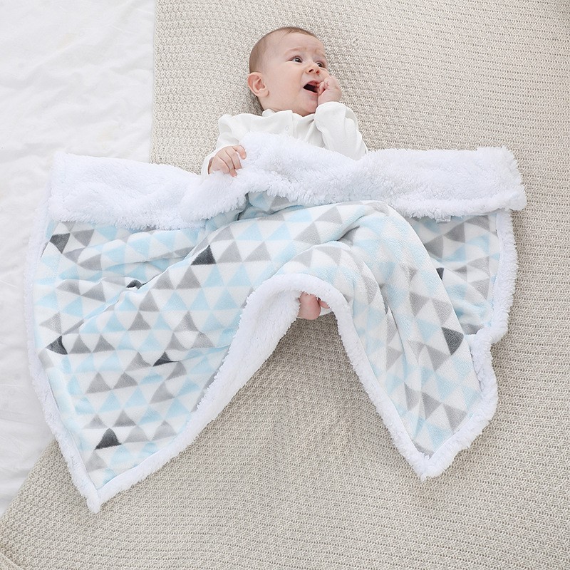couverture bebe motif bleu